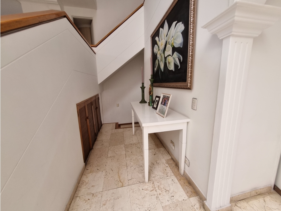 [JN] CASA EN VENTA EN EL POBLADO SECTOR LOS GONZALEZ, MEDELLLIN — foto 2
