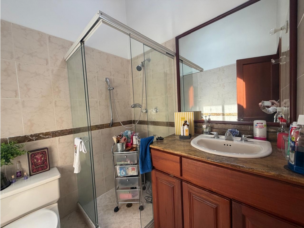 [VL] VENDO CASA EN LA LOMA DEL ESMERALDAL, ENVIGADO, ANT — foto 6