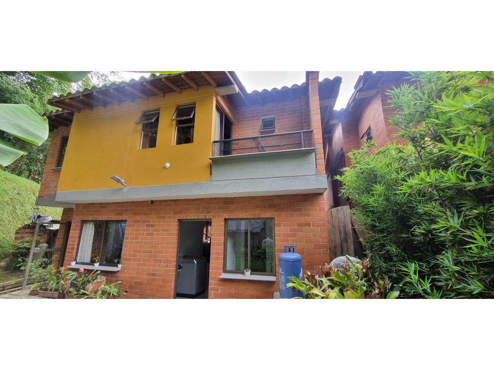 [JN] VENDO CASA EN UNIDAD CERRADA EN SABANATA — foto 3
