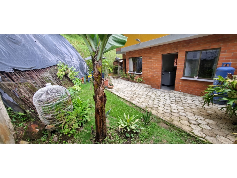[JN] VENDO CASA EN UNIDAD CERRADA EN SABANATA — foto 4