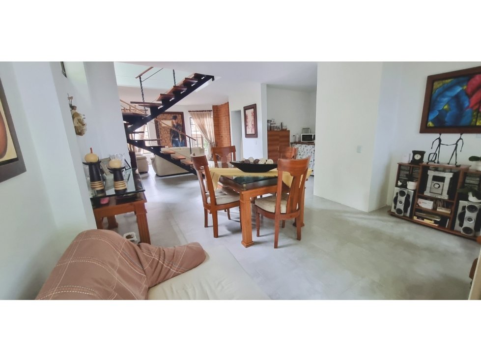[JN] VENDO CASA EN UNIDAD CERRADA EN SABANATA — foto 6