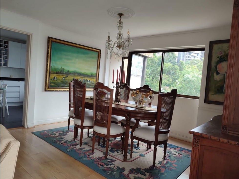 [FA] Amplio apartamento sector Las Lomas, El Poblado; Medellín — foto 3