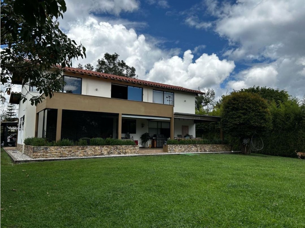 [FA] Se vende Casa Finca sector Club de Llano Grande, Rionegro — foto 2