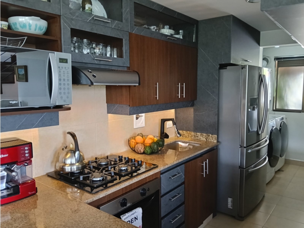 Exclusiva casa en unidad cerrada Loma del Esmeraldal Envigado — foto 6