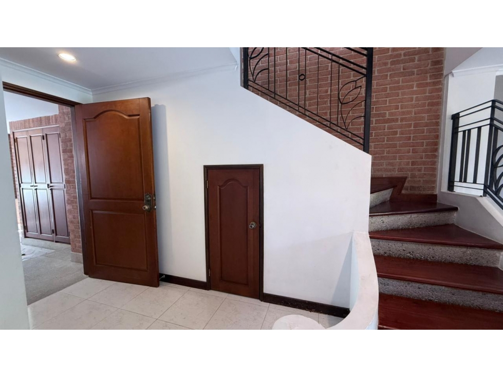 [CD] VENTA CASA Loma de El Escobero, Envigado, Antioquia — foto 2