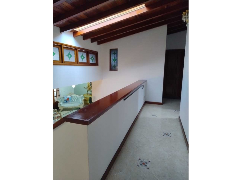 [EM] SE VENDE EXCELENTE CASA LAURELES CON MEDIA MIXTURA — foto 3