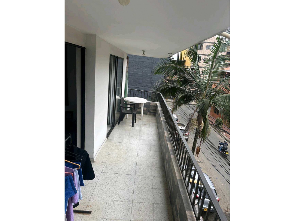 [EM] SE VENDE AMPLIO APTO EN PH, ITAGUI SANTA MARIA, SIN ASCESOR — foto 4
