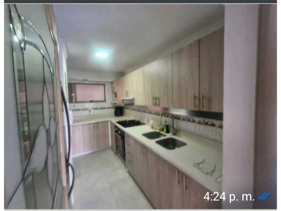 [UW] Vendo Apartamento Poblado sector la frontera, Medellín — foto 5