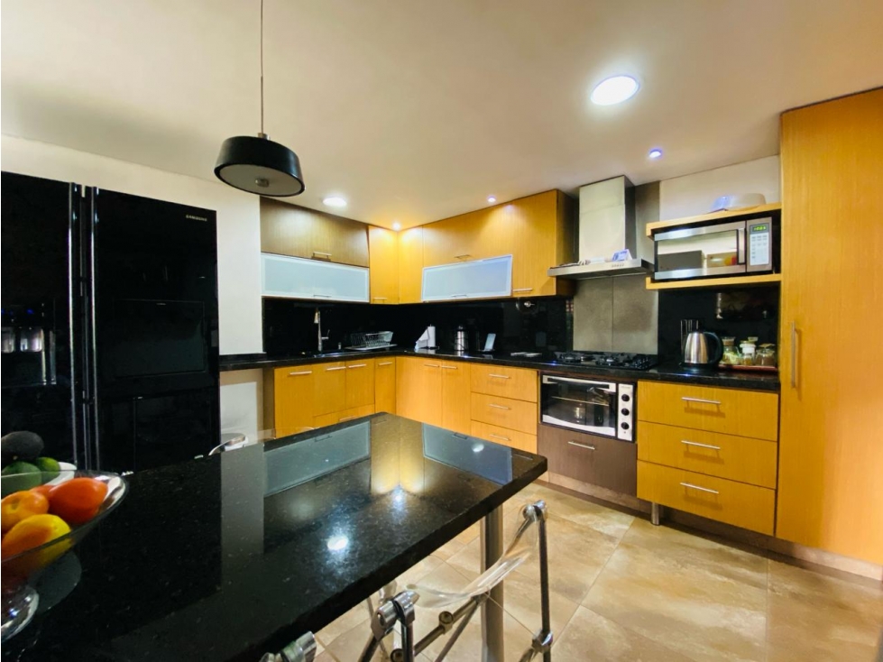 [MY] Venta de apartamento en El Poblado, Castropol, Medellín — foto 6