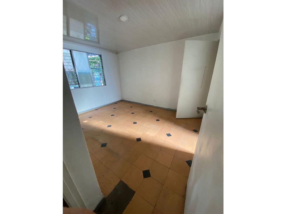 [QM] Venta Casa Gran potencial Barrio Sevilla, Medellín — foto 4