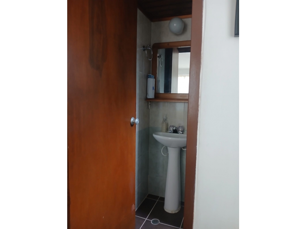 [YV] VENTA DE APARTAMENTO EN CALASANZ PARTE MEDIA, MEDELLIN — foto 2