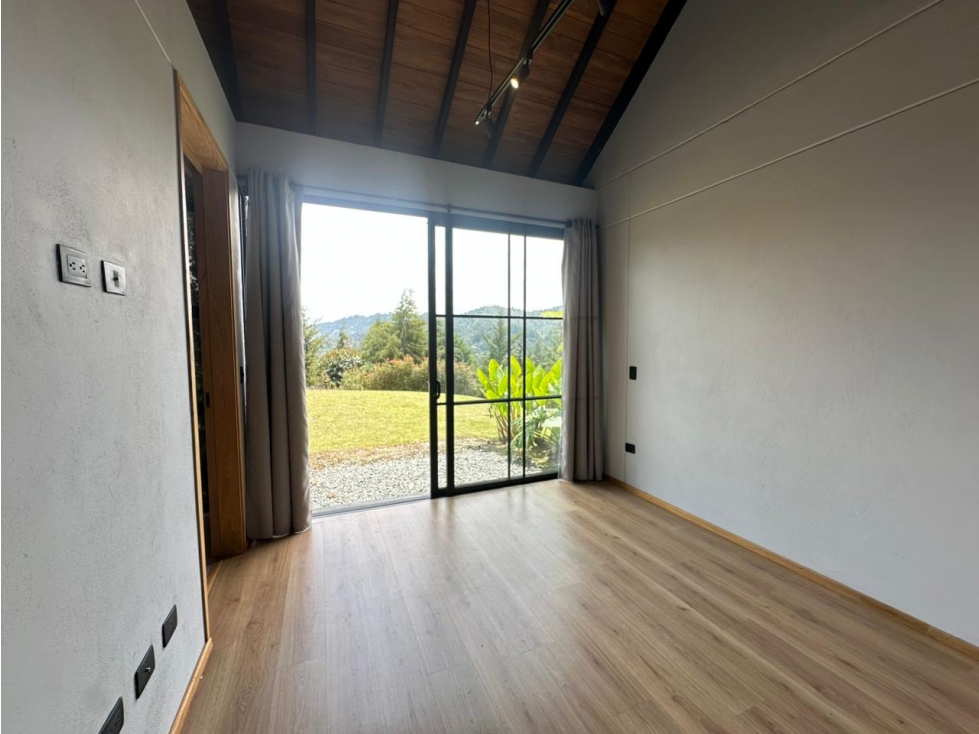 VENDO MODERNA CASA CAMPESTRE EN EXCLUSIVA PARCELACION EN EL RETIRO — foto 5