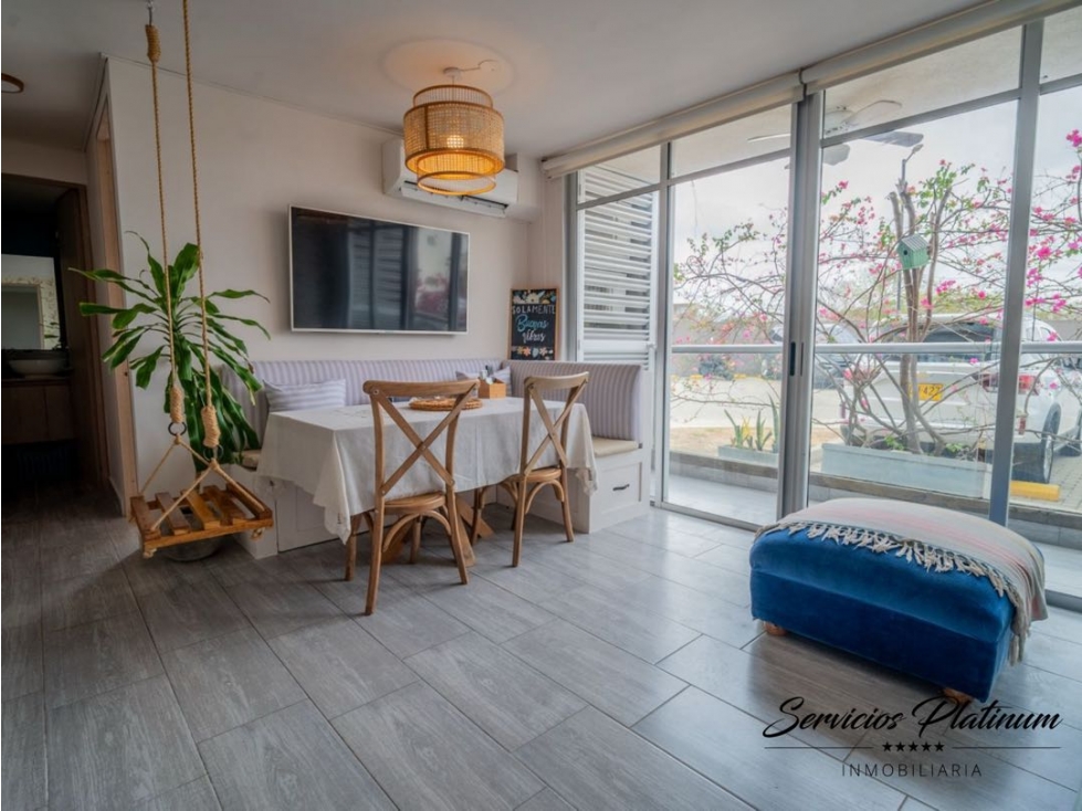 Apartamento de uso mixto en Serena del Mar
