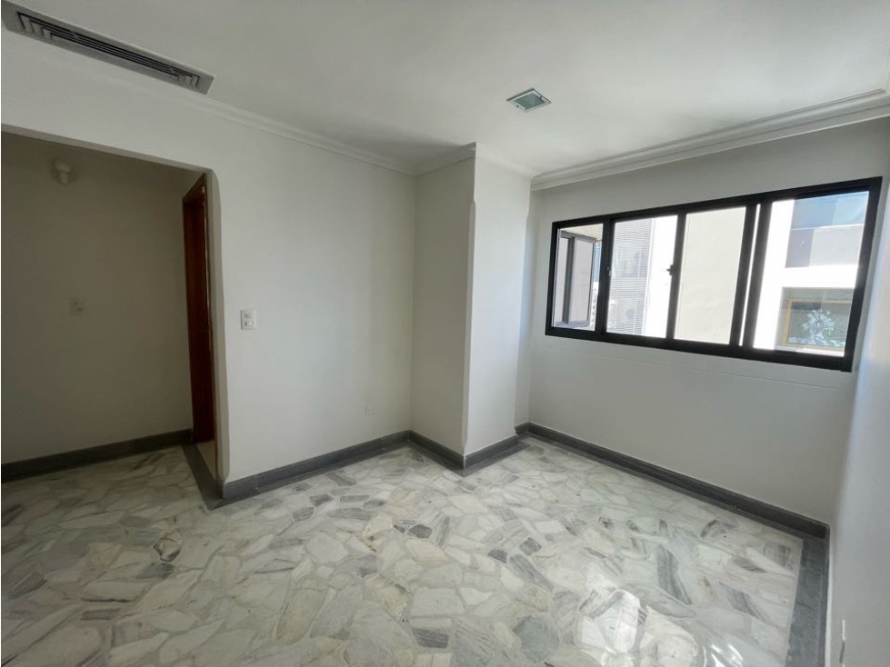Venta de apartamento en zona residencial con vista a la bahia — foto 4