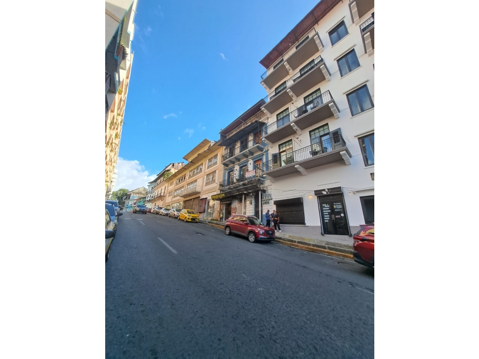 VENTA DE EDIFICIO EN AVENIDA B