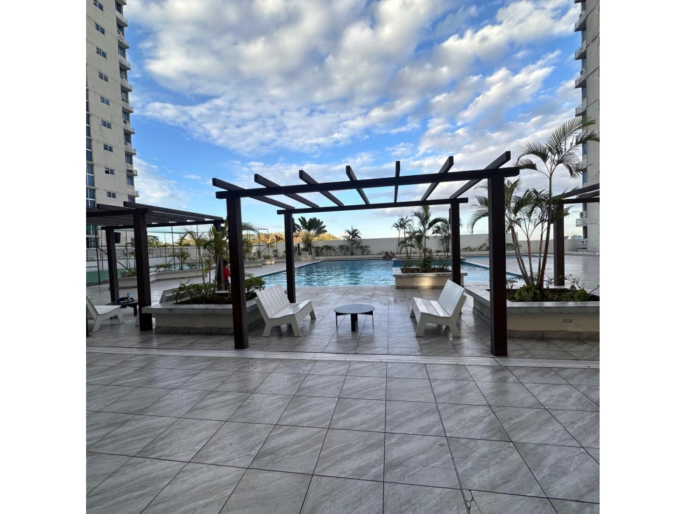 VENTA DE APARTAMENTO EN PH ILO, NEGOCIABLE