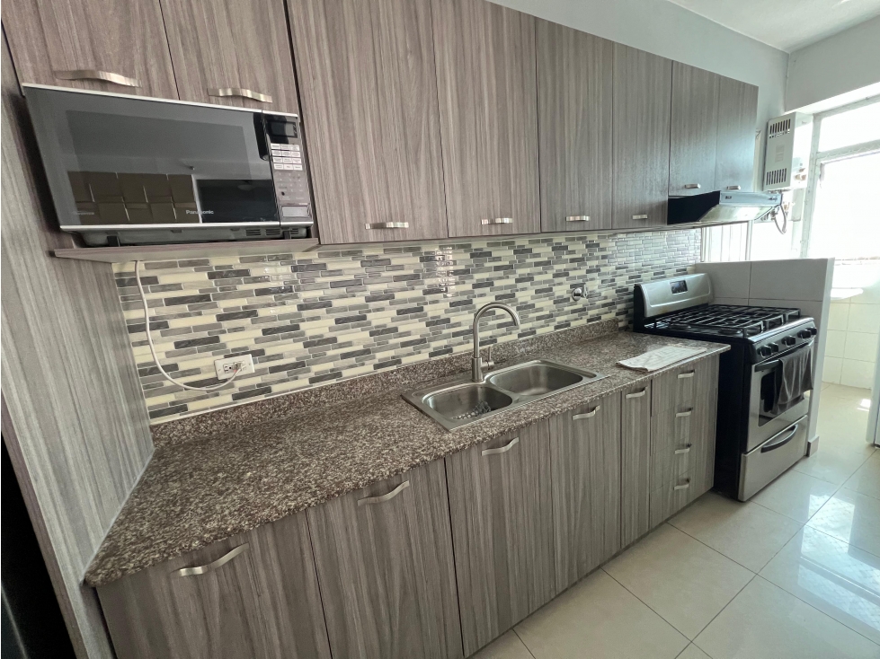 ALQUILER DE APARTAMENTO EN SAN FRANCISCO, A PASOS DEL PARQUE OMAR — foto 2