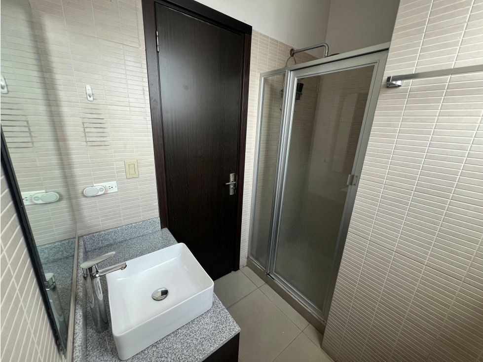 ALQUILER DE APARTAMENTO EN SAN FRANCISCO, A PASOS DEL PARQUE OMAR — foto 4