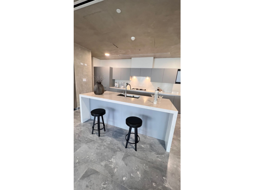 VENTA DE APARTAMENTO VISTA AL MAR EN COSTA DEL ESTE PRIMERA LÍNEA. — foto 3