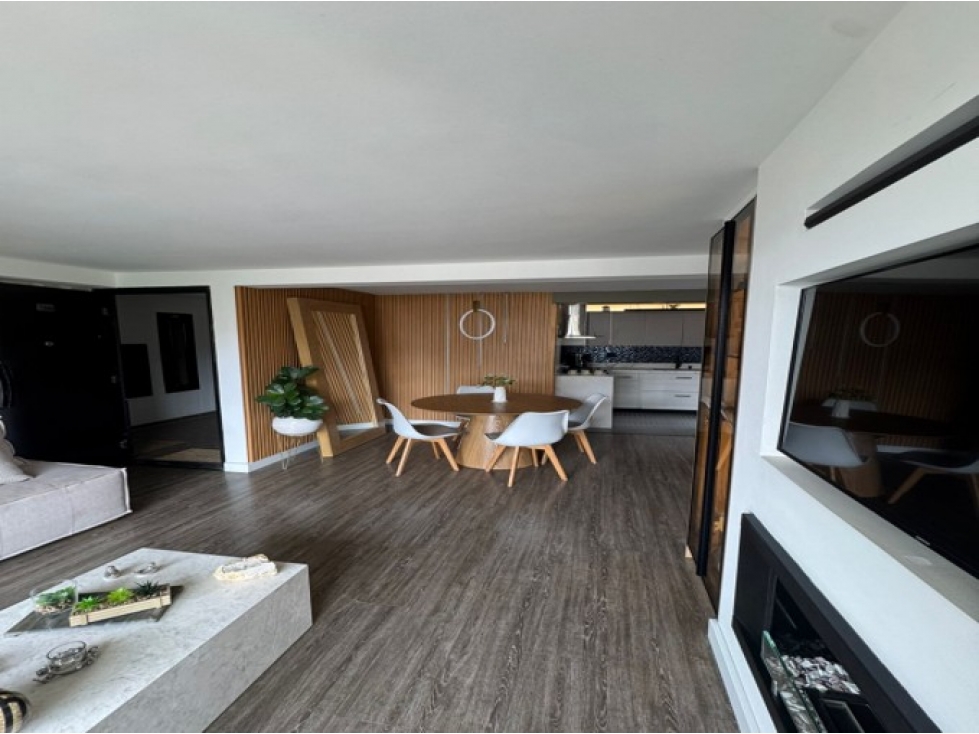 Apartamento en Venta En Loma De Los Bernal — foto 3