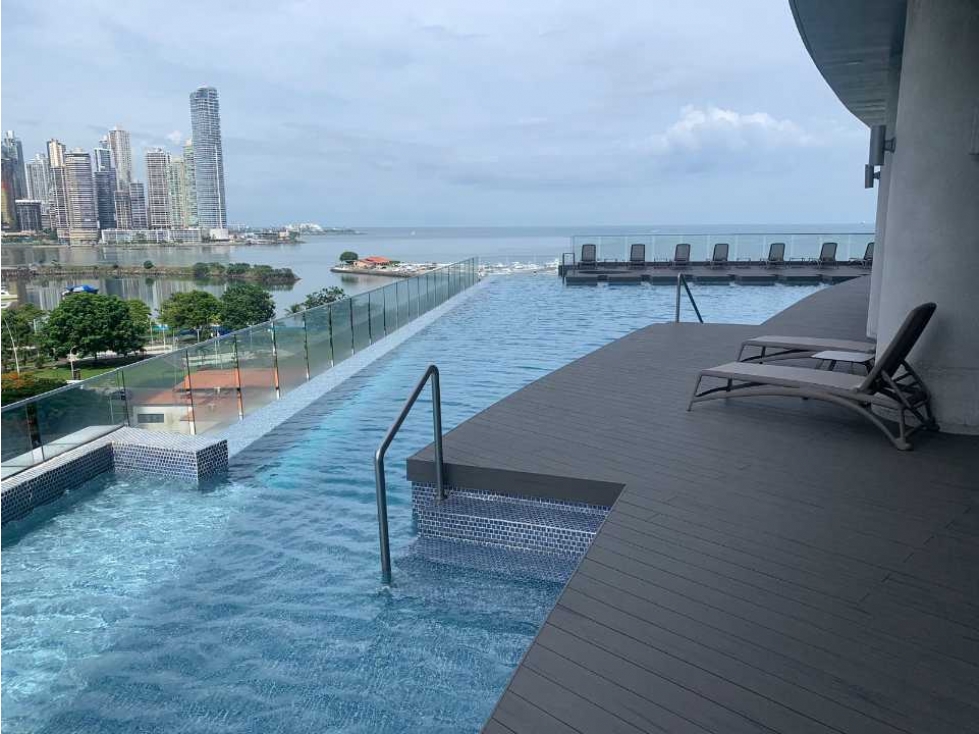 Se alquila apartamento PH Yacht Club Av. Balboa — foto 4