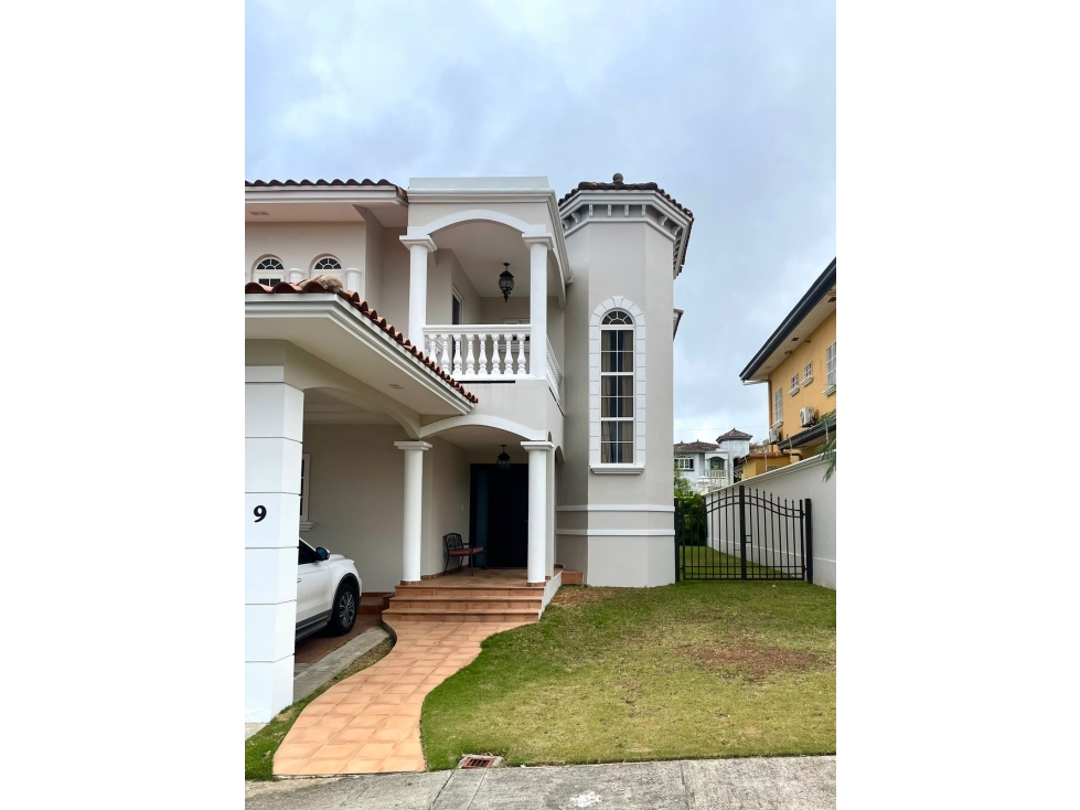 SE VENDE CASA RAINFOREST VILLAS CONDADO DEL REY — foto 6
