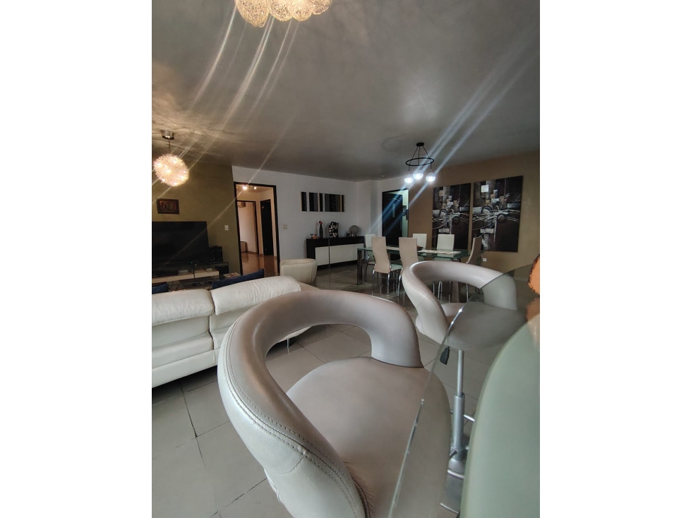 Alquiler de Apartamento Amoblado en Obarrio, piso alto (NEGOCIABLE) — foto 2