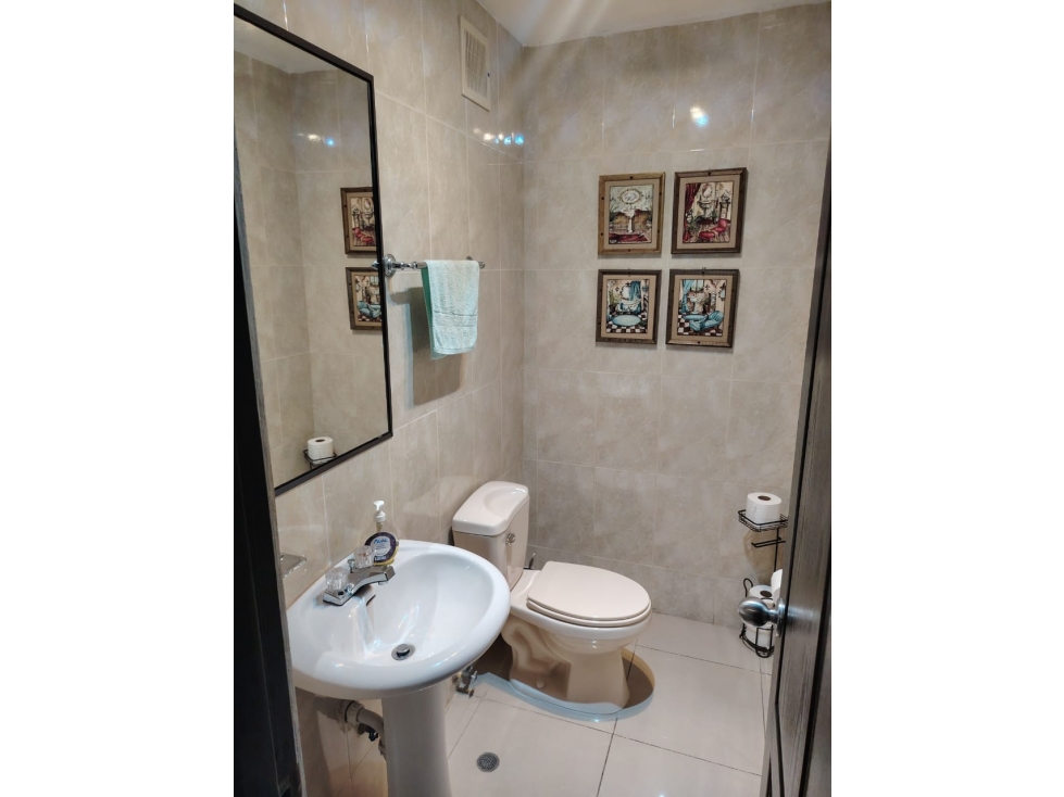 Alquiler de Apartamento Amoblado en Obarrio, piso alto (NEGOCIABLE) — foto 5