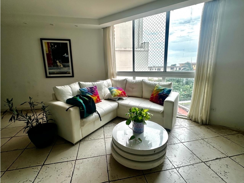VENTA DE APARTAMENTO EN BELLA VISTA DE 3 RECAMARAS — foto 2