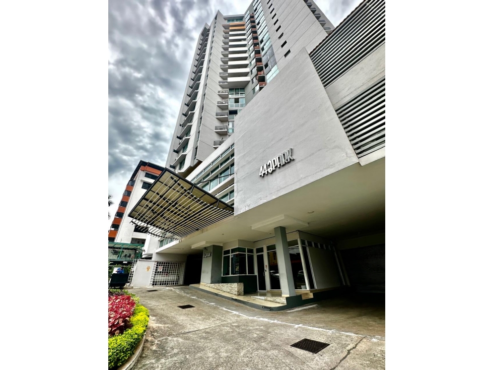VENTA DE APARTAMENTO EN BELLA VISTA DE 3 RECAMARAS — foto 4