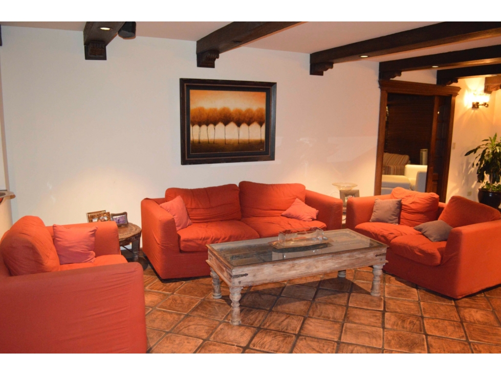 SE VENDE APARTAMENTO EN AVENIDA BALBOA