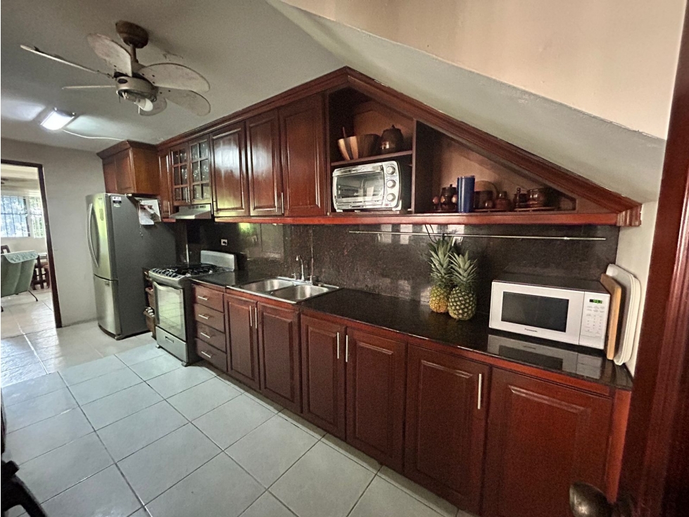 Venta de Casa - Condado del Rey - Negociable