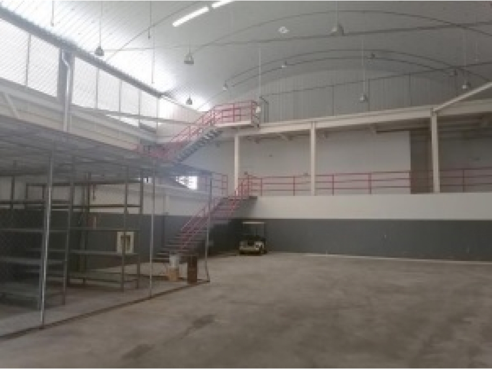 Oportunidad única, Santa María Business Park: Edificio en Corredor Sur — foto 3