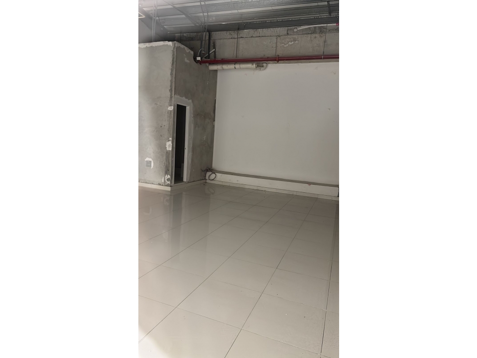 Alquiler de Local Comercial en Megamall, Panamá Este — foto 6
