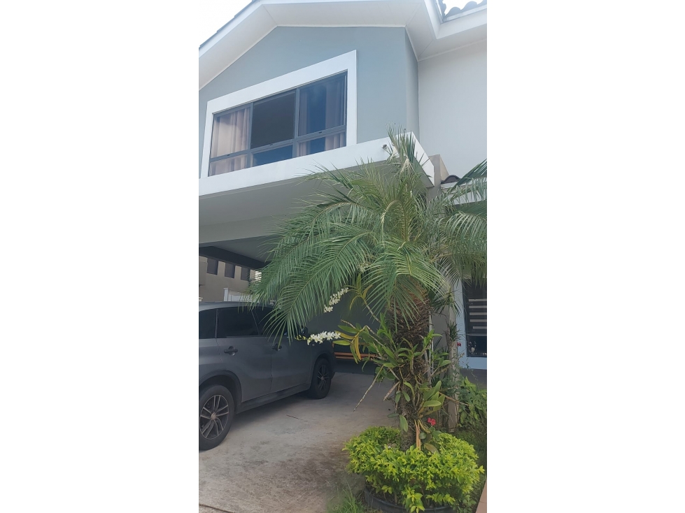 Venta de Casa en PH Aventura, Brisas del Golf, Sector Paseo del Norte — foto 2