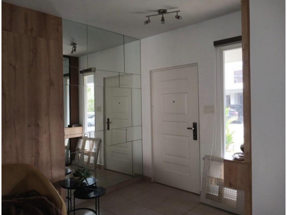 Venta de Casa en PH Aventura, Brisas del Golf, Sector Paseo del Norte — foto 4