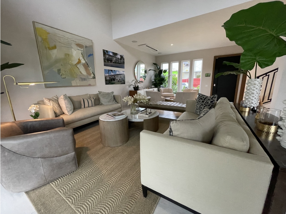 Venta de casa en Santa Maria de lujo 318mts2 - 6