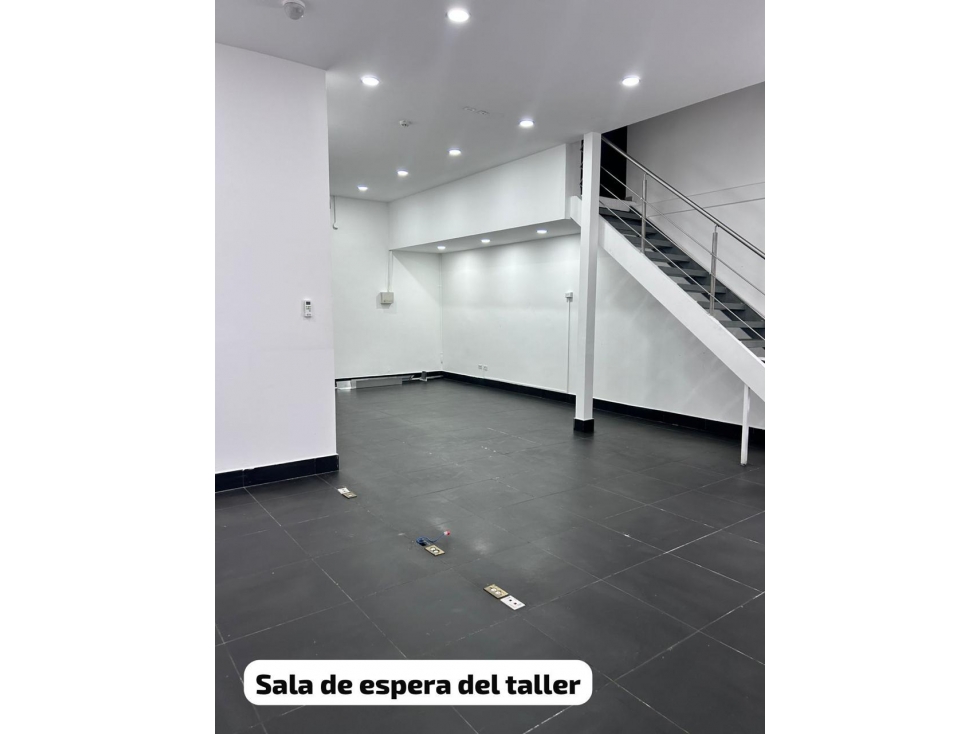 ALQUILO LOCAL COMERCIAL EN COLON - 4