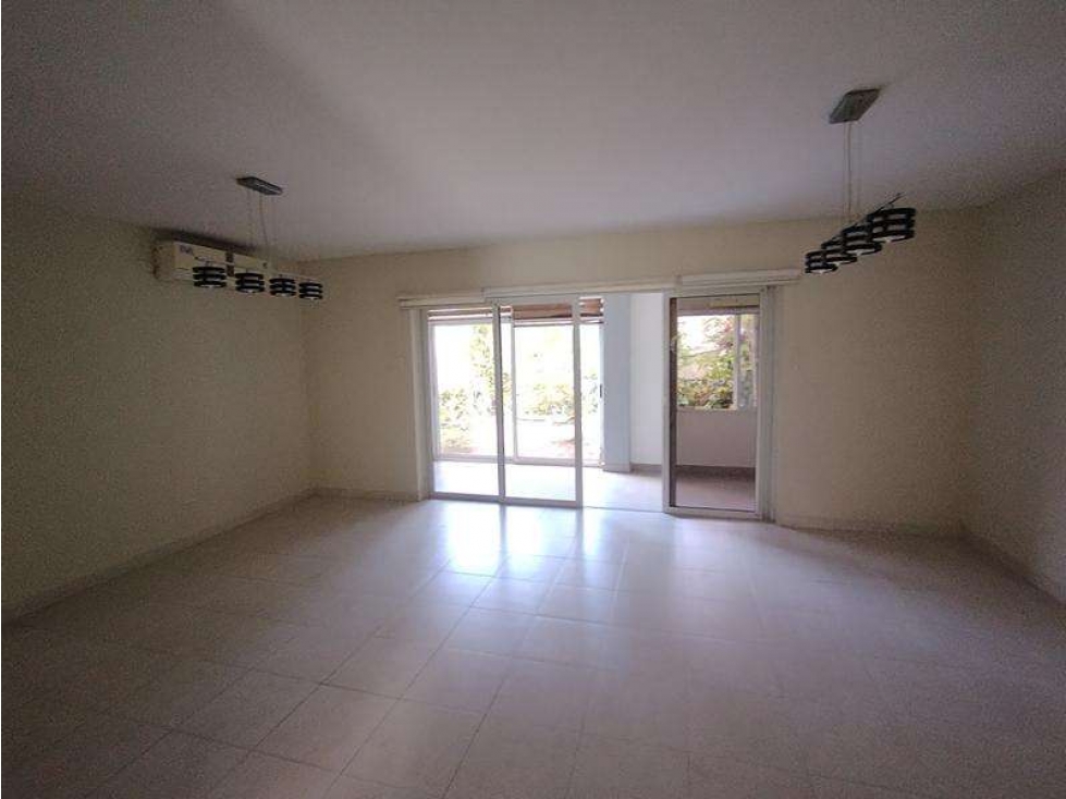 se vende hermosa casa en Versalles — foto 2