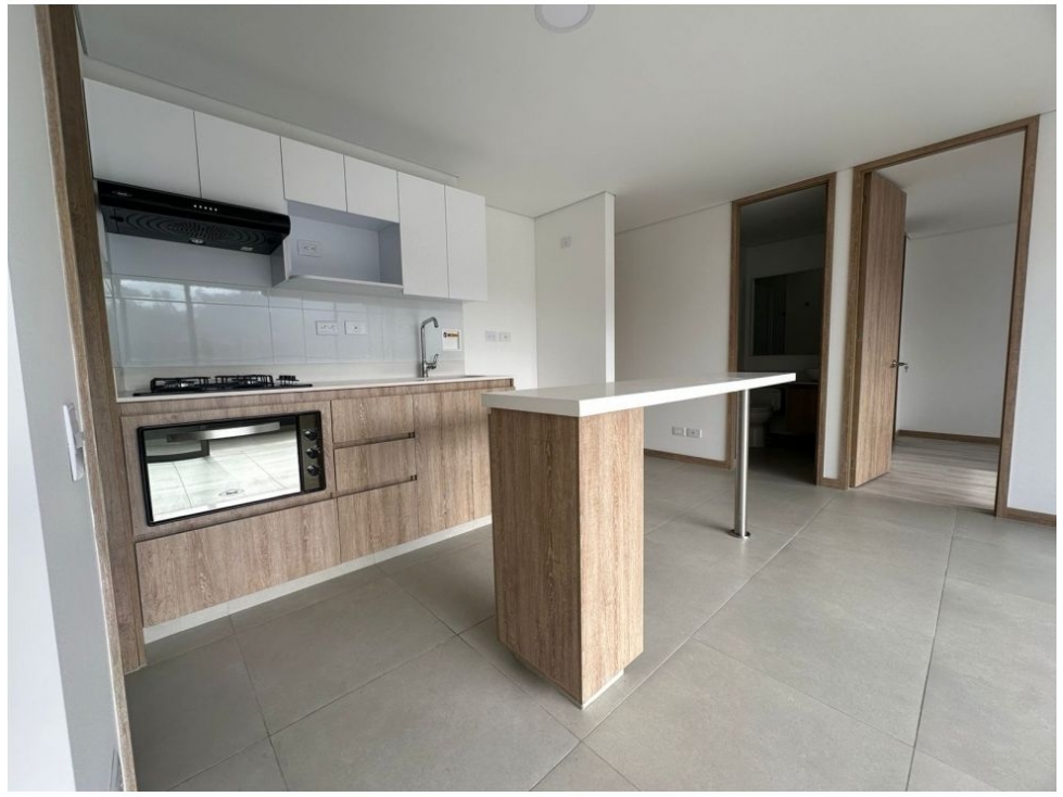 [AN] Venta de apartamento nuevo en Loma de San Jose, Sabaneta