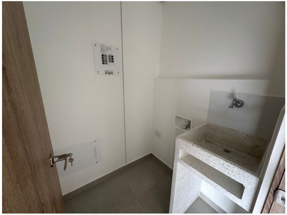 [AN] Venta de apartamento nuevo en Loma de San Jose, Sabaneta — foto 3