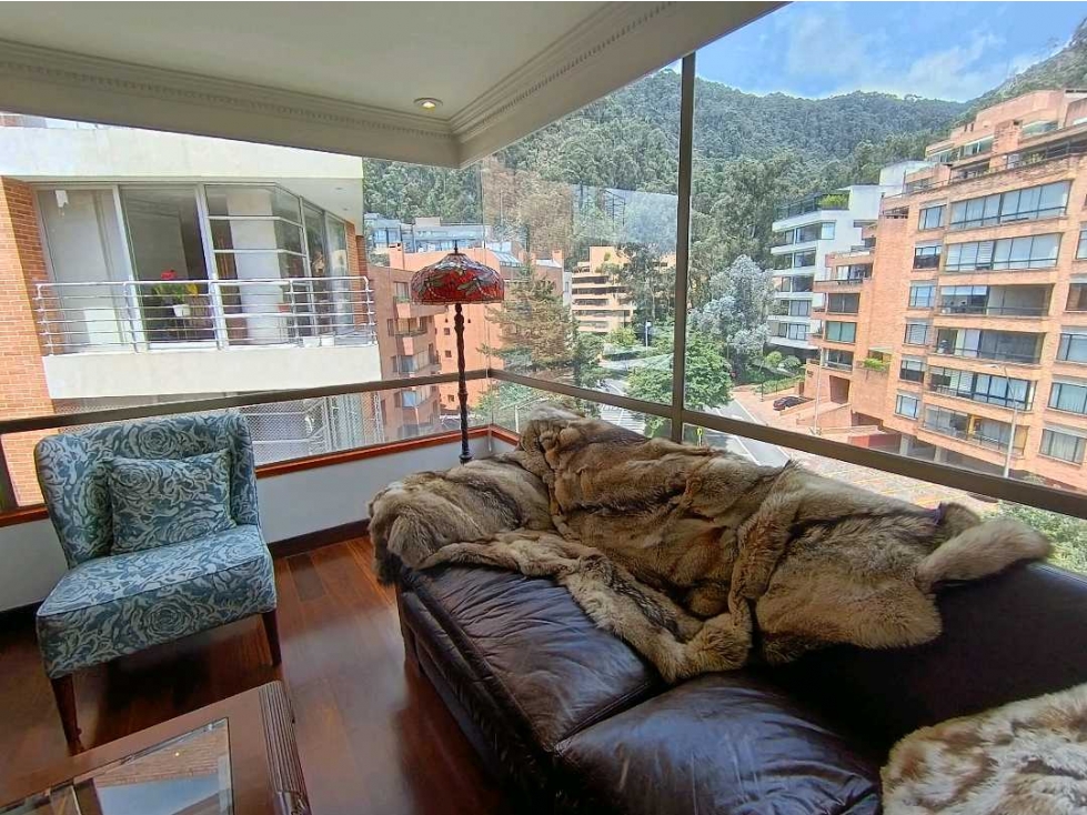 Venta apto 190 M2 3Hab,3b,2gj Rosales (MJB)