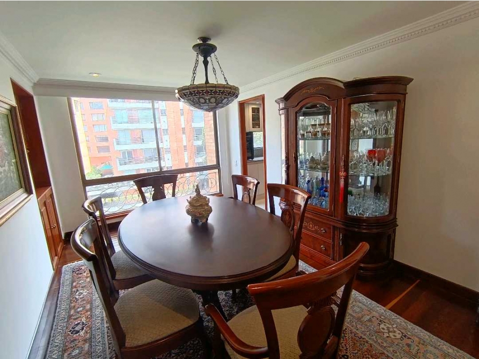 Venta apto 190 M2 3Hab,3b,2gj Rosales (MJB) — foto 3