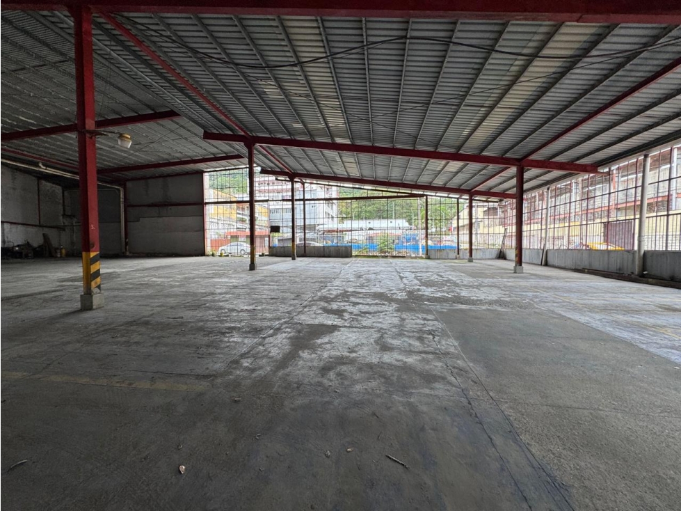 Venta de Galera Comercial en Santa Ana, Calle Estudiante - 4