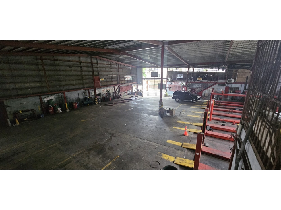Venta de Galera Comercial en Santa Ana, Calle Estudiante - 2
