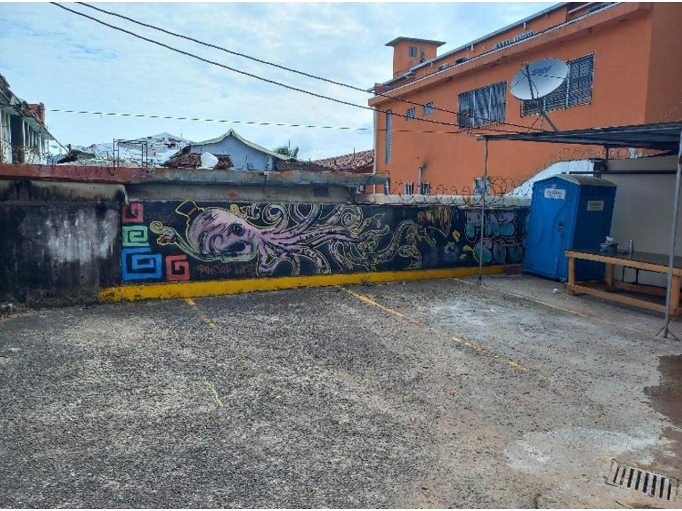 Se vende Edificio en Perejil - 6