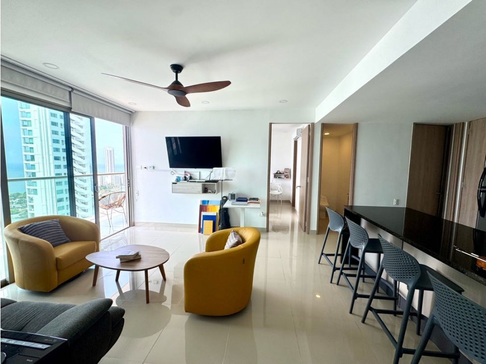 A apartamento de dos habitaciones en Castillo con vista al mar — foto 2