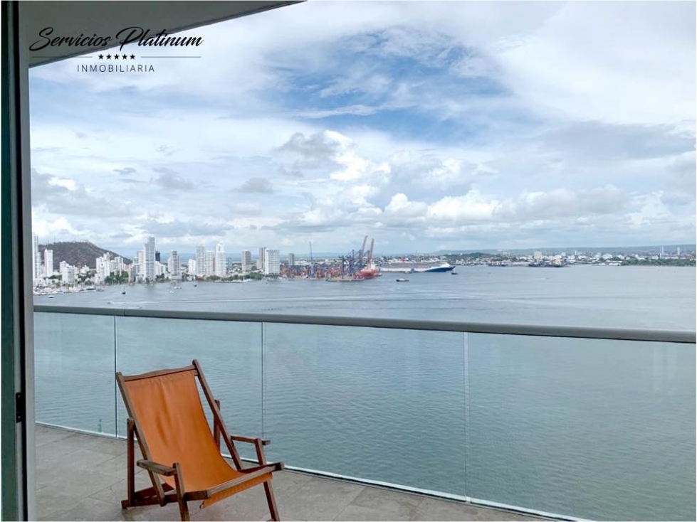 Apartamento con vista directa a la bahía 3 habitaciones — foto 3
