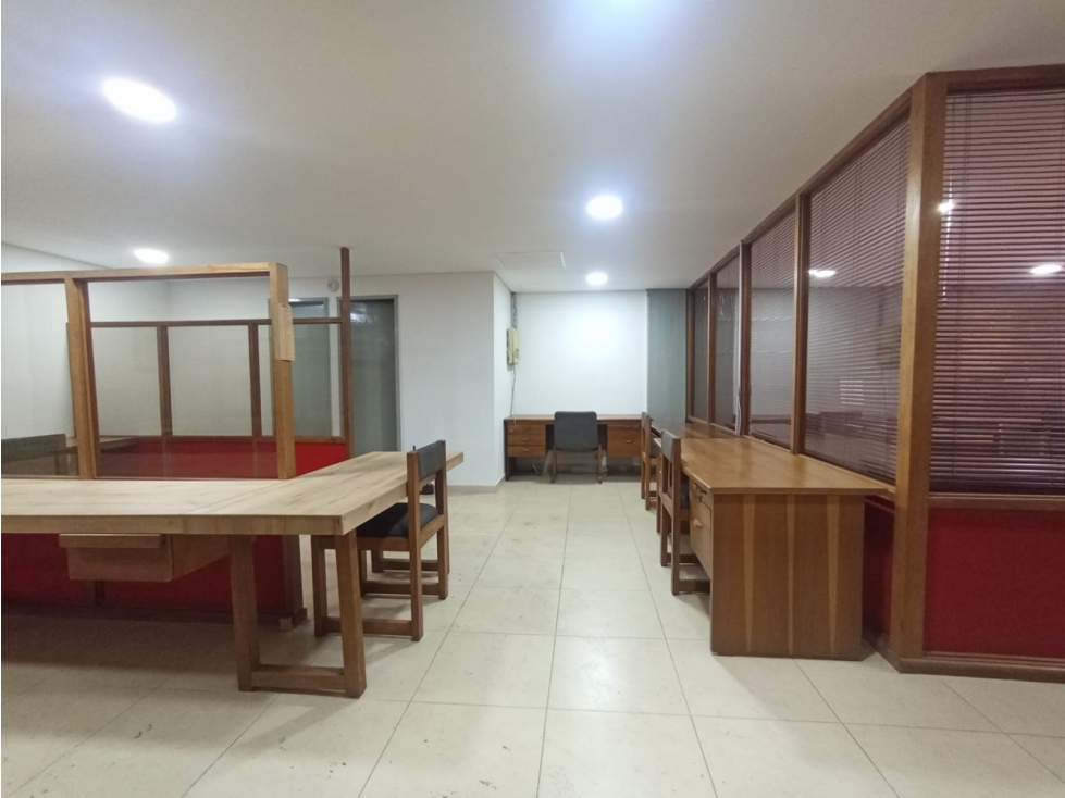 OFICINA EN VENTA EN LA VILLA DE ABURRÁ, CASTELLANA MEDELLÍN — foto 6
