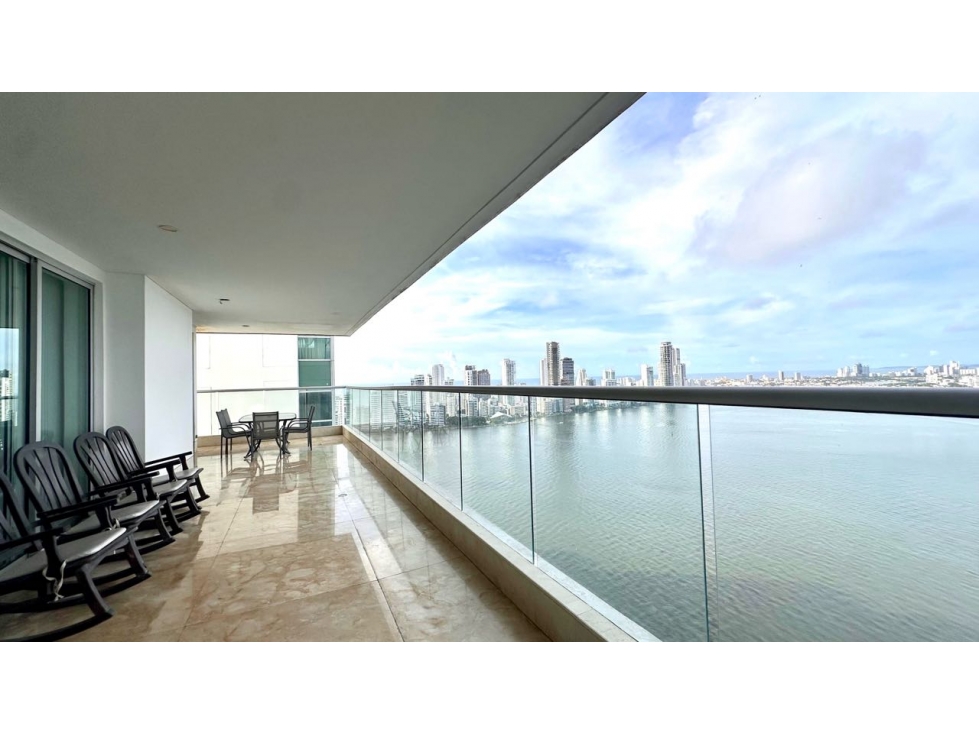 Apartamento en moderno edificio con vista directa al mar en castillo — foto 3